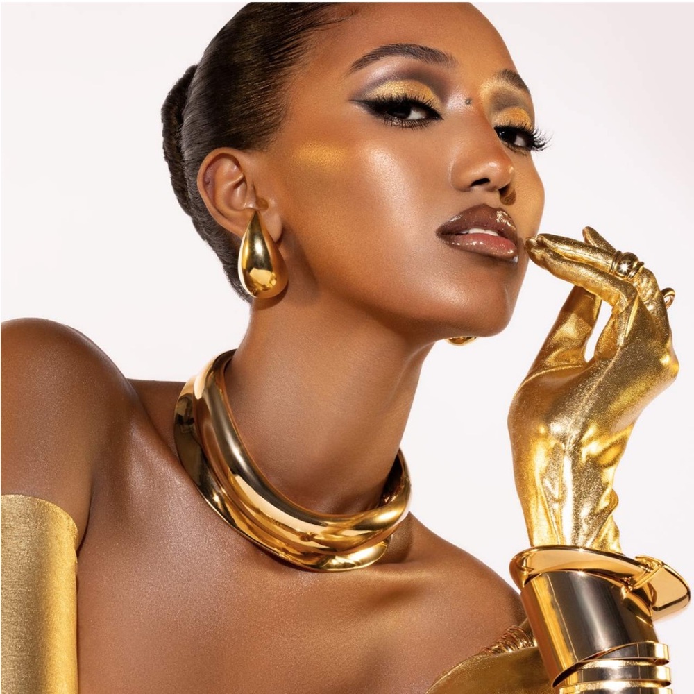 Natasha Denona Golden Eyeshadow Palette - Picture 3 of 13